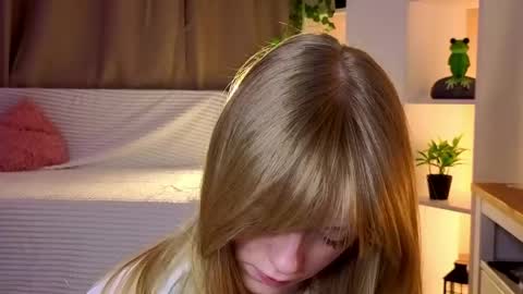 Gwen online show from 05/06/26, 08:25