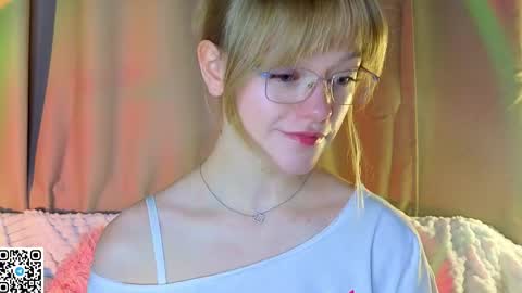 Gwen online show from 05/08/26, 08:25