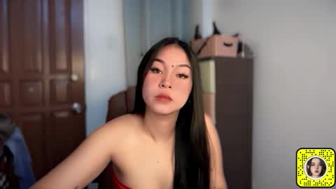 Snapshot of jeyah_khalifa chatting on 02/10/26, 01:04 Olivia Lily Johnson online show from 02/10/26, 01:04