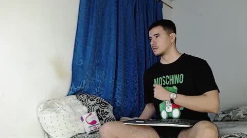 Juan David online show from 12/27/24, 10:34