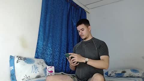 Juan David online show from 02/11/25, 11:10