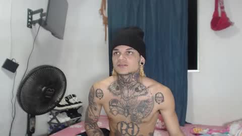 Snapshot of jeykob_23 chatting on 12/07/24, 12:30 JEYKOB online show from 12/07/24, 12:30