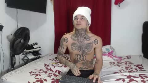 Snapshot of jeykob_23 chatting on 12/13/24, 09:57 JEYKOB online show from 12/13/24, 09:57