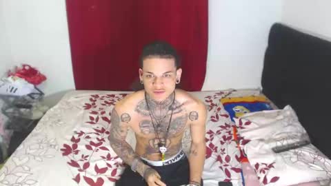 Snapshot of jeykob_23 chatting on 02/21/25, 12:49 JEYKOB online show from 02/21/25, 12:49