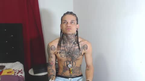 Snapshot of jeykob_23 chatting on 02/25/25, 12:58 JEYKOB online show from 02/25/25, 12:58