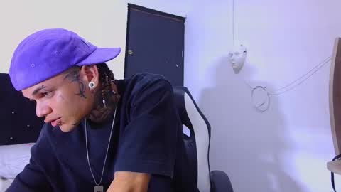 Snapshot of jeykob_23 chatting on 11/14/25, 06:01 JEYKOB online show from 11/14/25, 06:01