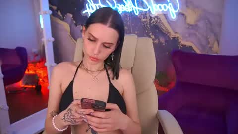 Snapshot of jeysypotter chatting on 06/26/26, 03:16 Jeysy online show from 06/26/26, 03:16