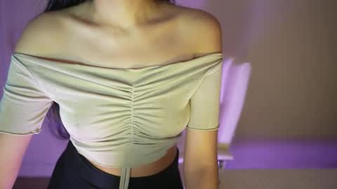 Snapshot of jhaanvi chatting on 01/12/26, 08:47 Jhaanvi online show from 01/12/26, 08:47