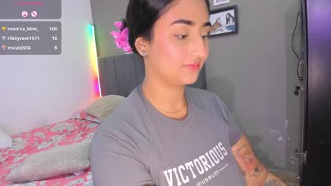 Snapshot of jhacky_sweet chatting on 02/26/25, 01:53 jhackelin My independent account online show from 02/26/25, 01:53