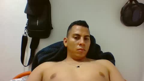 jhan1995 online show from 09/24/25, 12:47