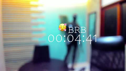 Snapshot of jharol_cardona chatting on 01/11/25, 04:27 Jharol online show from 01/11/25, 04:27