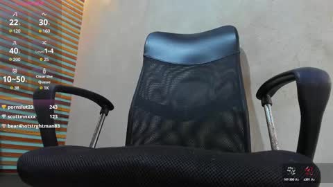 Snapshot of jharol_cardona chatting on 02/20/25, 01:25 Jharol online show from 02/20/25, 01:25