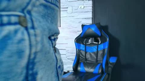 jhay_wheeler777 online show from 11/16/25, 04:29