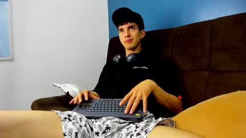 Jheampiero online show from 01/31/26, 08:29