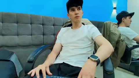 Jheampiero online show from 05/11/26, 07:00