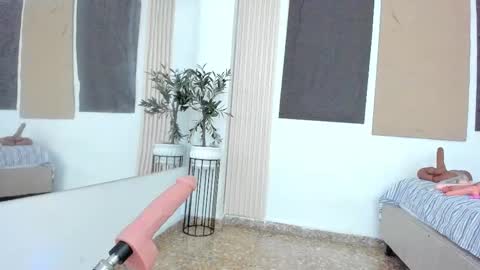 jheremy_wen online show from 09/09/25, 07:24