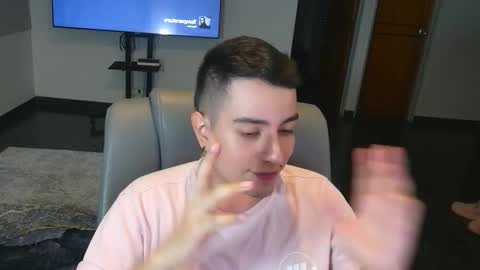 Jhoan Saenz online show from 11/06/25, 02:45