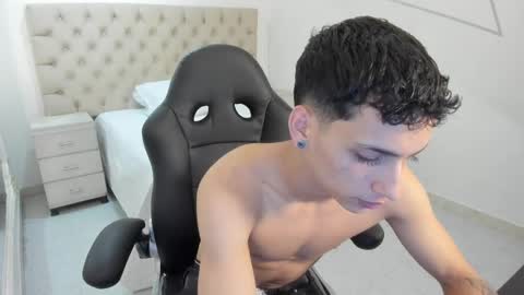 jhoanleandro online show from 09/27/25, 04:28