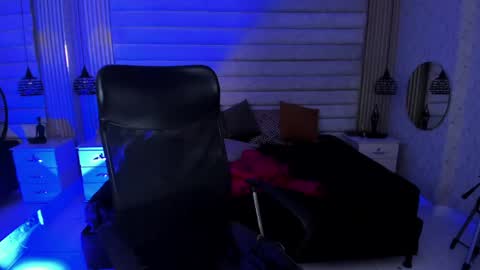 John Bear.... online show from 03/23/26, 11:25