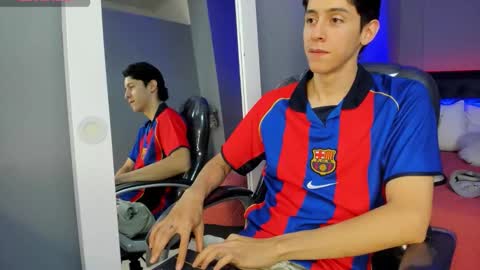 Jhon online show from 09/25/25, 02:54