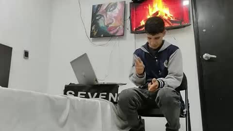 jhon online show from 02/22/25, 03:47