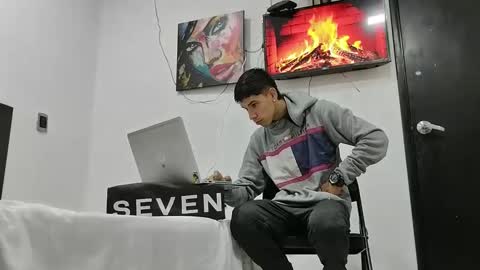 jhon online show from 02/25/25, 04:21