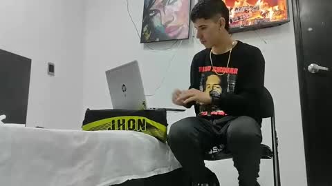 jhon online show from 03/12/25, 12:04