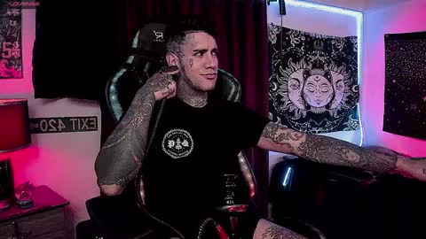 jhonny_ackerman online show from 12/04/24, 04:32