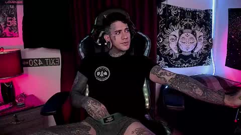 jhonny_ackerman online show from 12/04/24, 05:00