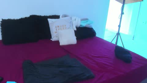 jhonny_ackerman online show from 10/23/25, 01:21