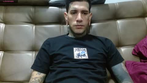 jhonny_ackerman online show from 07/12/26, 05:48