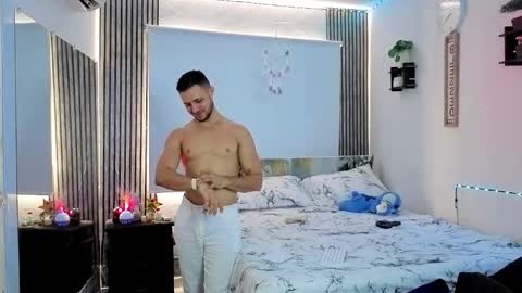 jhonny online show from 03/23/26, 09:19