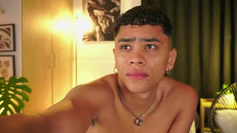 Jhonny  online show from 04/30/26, 03:35