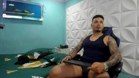 Snapshot of jhonsontatto chatting on 09/09/25, 07:02 jhonsontatto online show from 09/09/25, 07:02