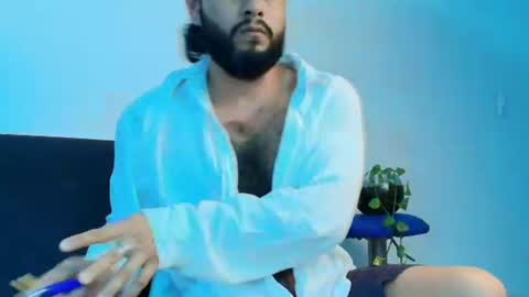 Jhony online show from 06/24/26, 04:00