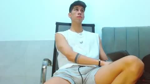 jhony_sex3 online show from 08/06/26, 09:00
