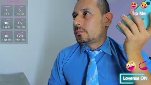 Jhony Alzate online show from 12/15/24, 02:52