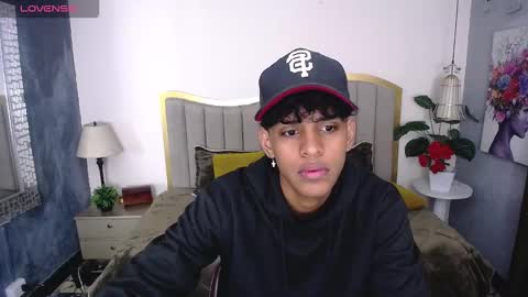 jhos online show from 12/17/25, 01:17