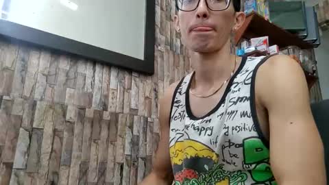 Jhosuamoore  online show from 04/25/26, 01:41
