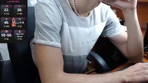 jhosuamoore2 online show from 10/03/25, 04:59