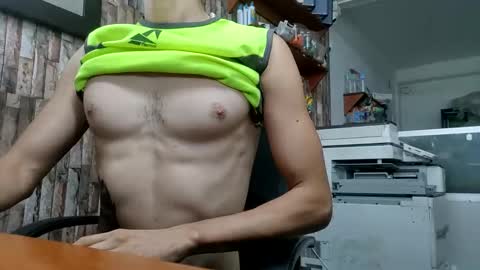 jhosuamoore2 online show from 10/09/25, 01:53