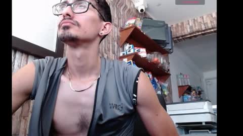 jhosuamoore2 online show from 04/11/26, 02:10