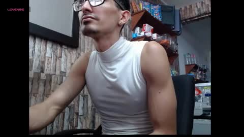 jhosuamoore2 online show from 05/16/26, 02:16