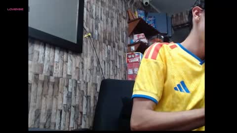 jhosuamoore2 online show from 07/08/26, 12:15