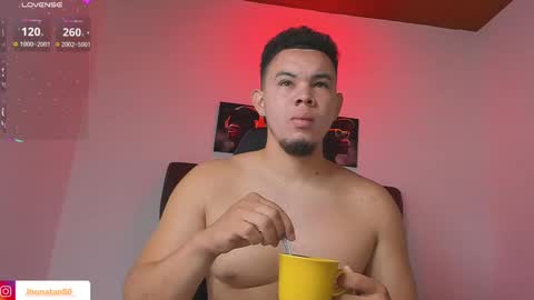 Jhonatan80  online show from 10/07/25, 07:05