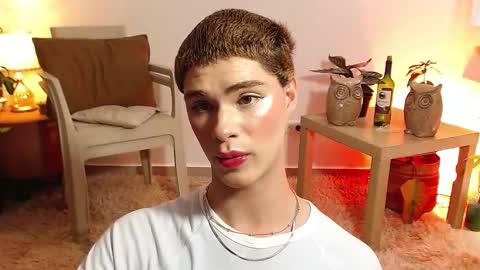 Jhuan Nhez online show from 11/05/25, 08:14