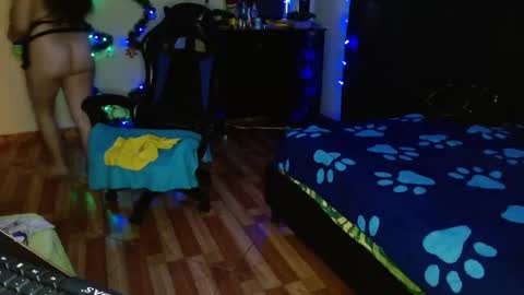 Jhulia online show from 12/18/24, 10:24