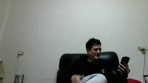 jhwozy online show from 02/12/25, 04:00