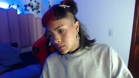 jia1111_ online show from 02/06/26, 02:53