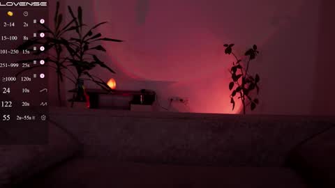 jia_lisaa online show from 10/15/25, 04:51